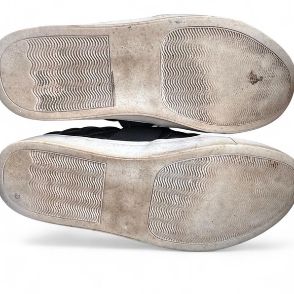 Steve Madden Black Quilted Womens Slip On Shoes size 8 - Picture 6 of 6